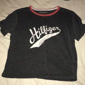 Tommy Hilfiger cropped grey tee shirt